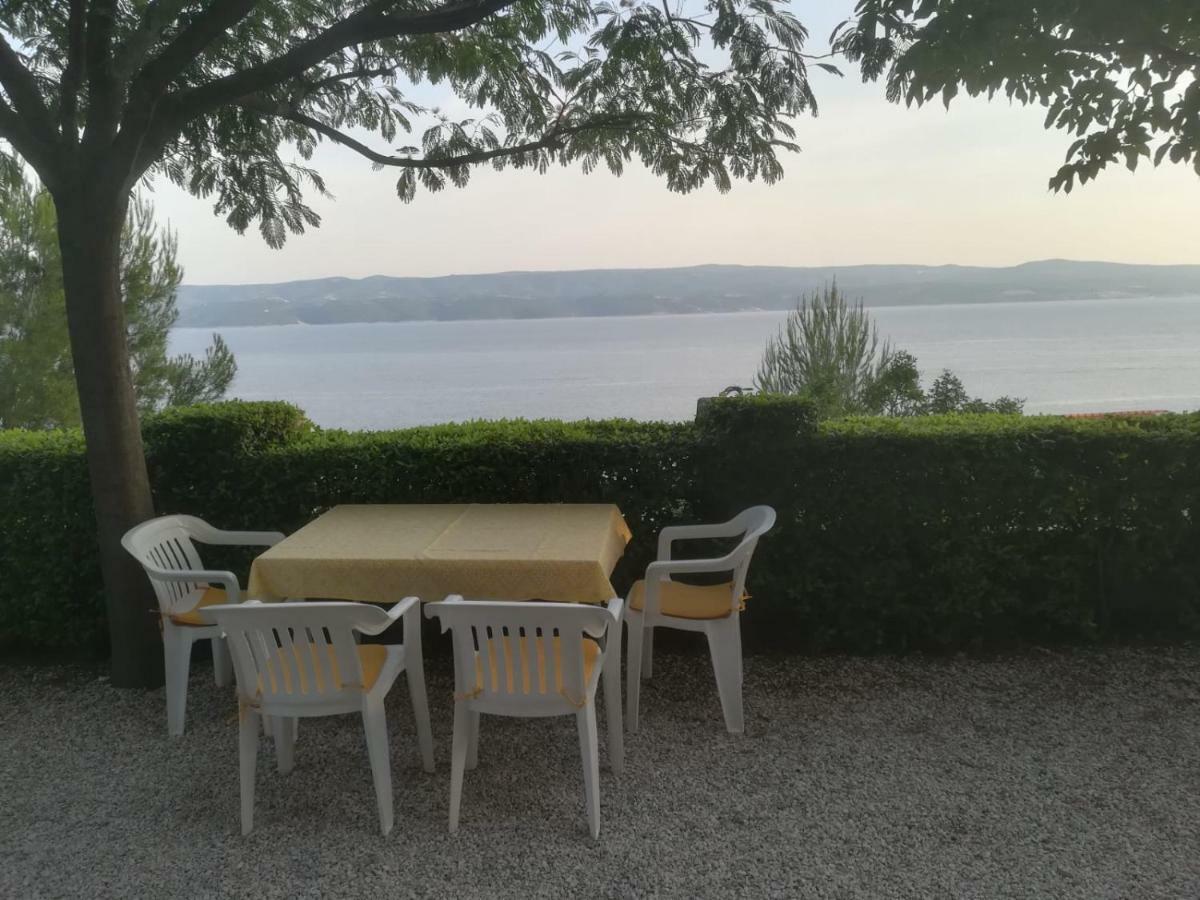 Apartmani Ujdur Омиш Экстерьер фото