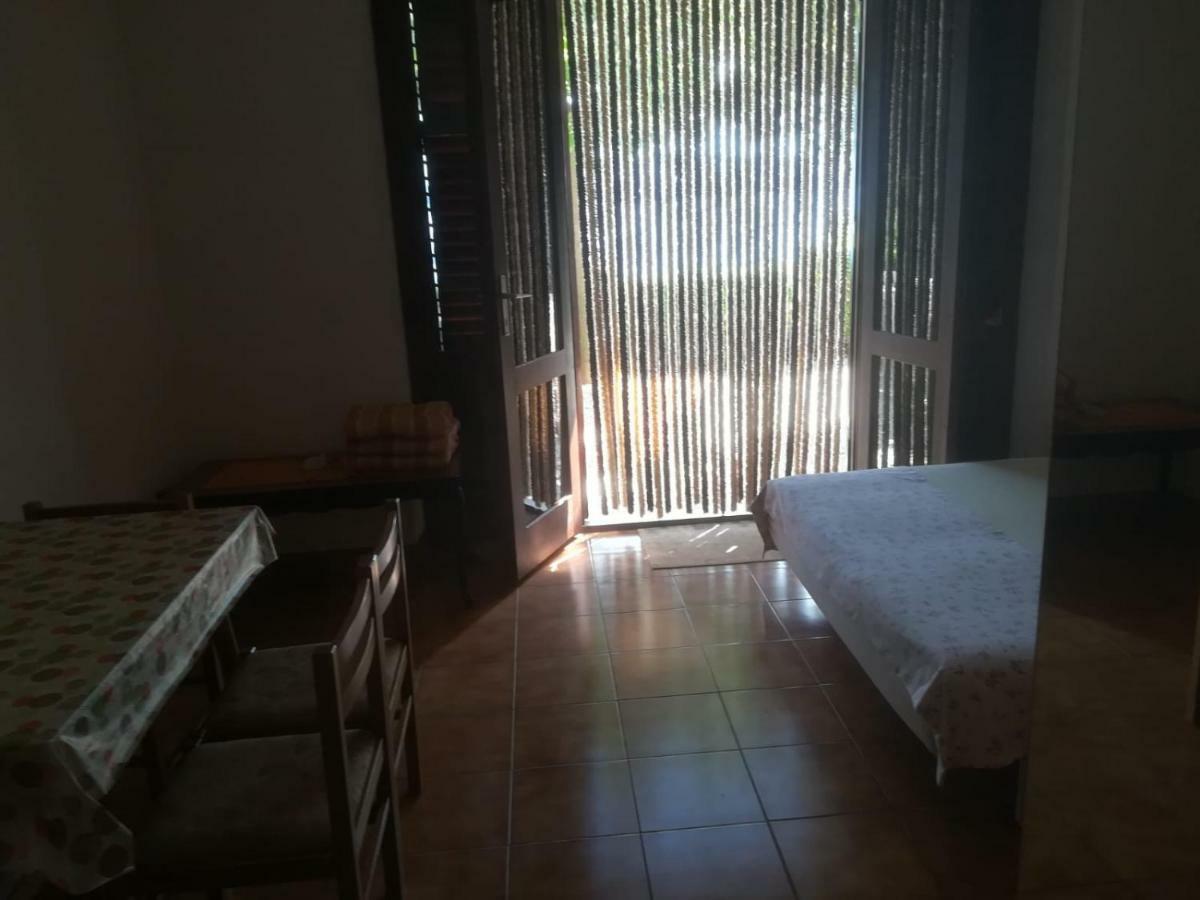 Apartmani Ujdur Омиш Экстерьер фото