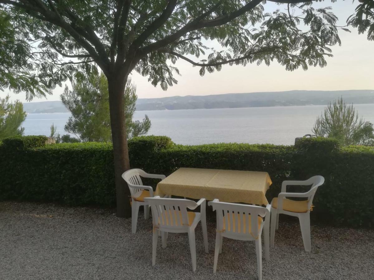Apartmani Ujdur Омиш Экстерьер фото